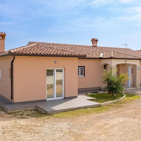 Daris Labin (Istria)