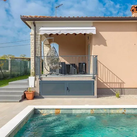 Holiday home Daris